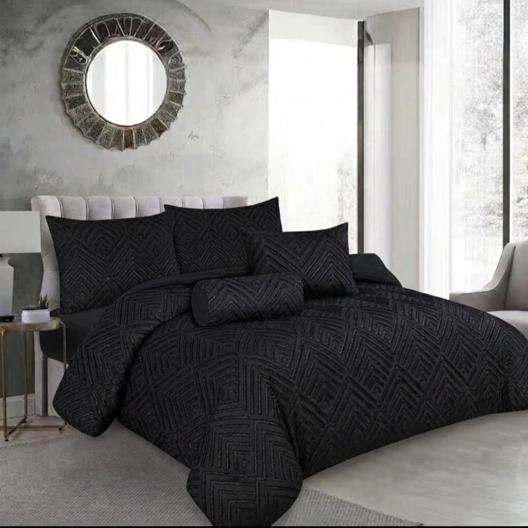 7 Piece King Size Bed in a Bag Bedding Set – Suitable for King & Double Beds – Comforter, Fitted Sheet, Cushions & Neck Roll